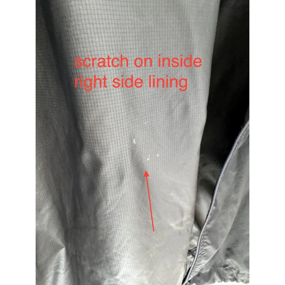 The North Face Windbreaker Jacket Mens XL Gray Hooded Full Zip Stow Pocket